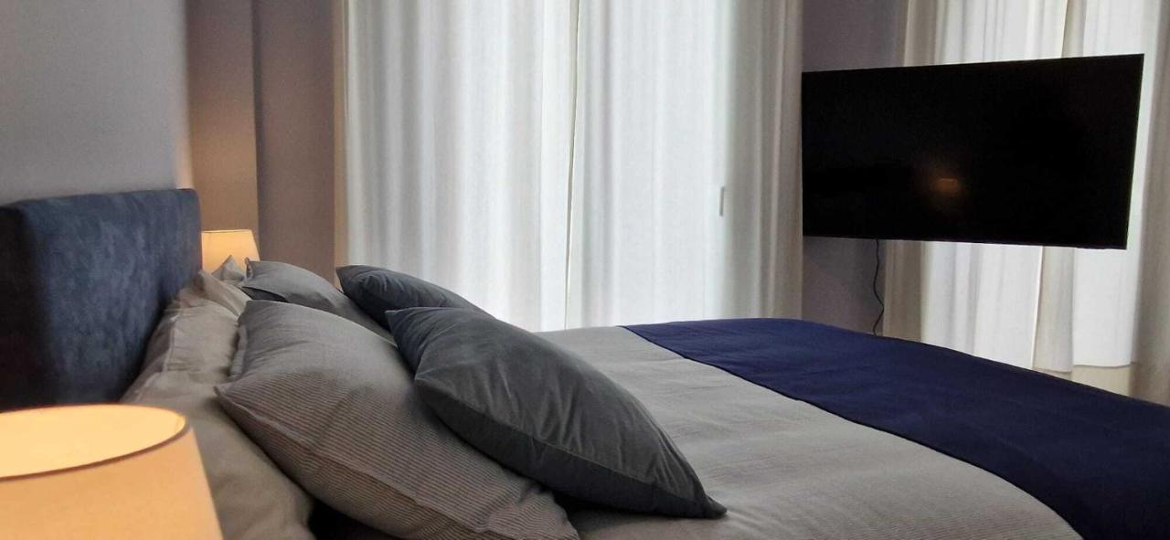 Malaga Lodge Apartments ภายนอก รูปภาพ