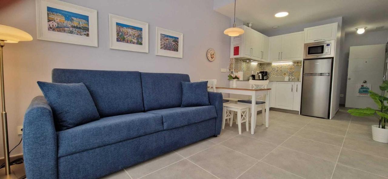 Malaga Lodge Apartments ภายนอก รูปภาพ