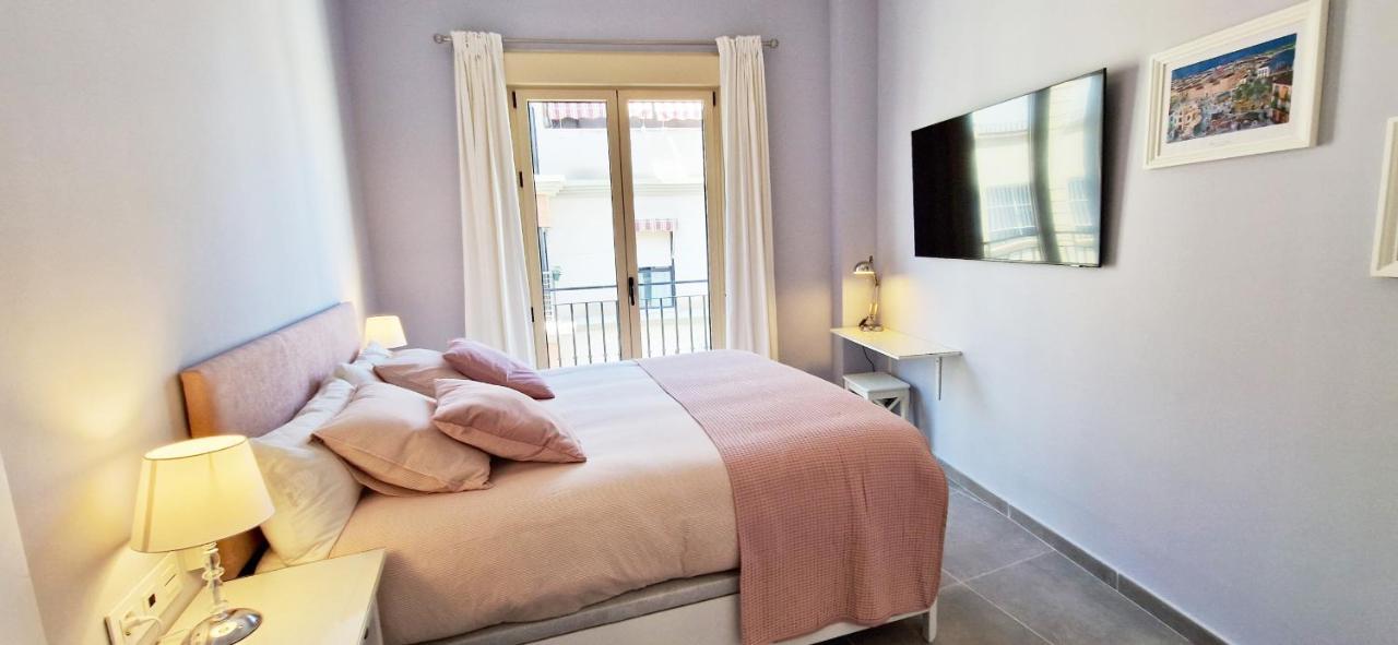 Malaga Lodge Apartments ภายนอก รูปภาพ