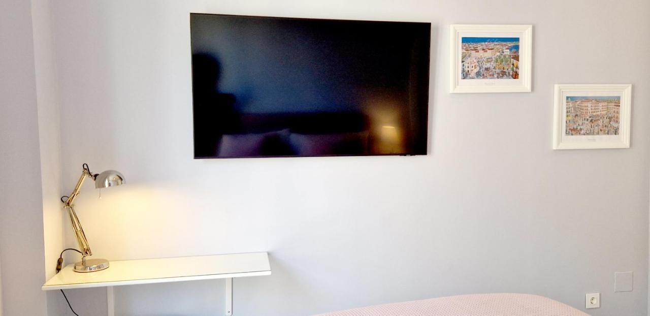 Malaga Lodge Apartments ภายนอก รูปภาพ