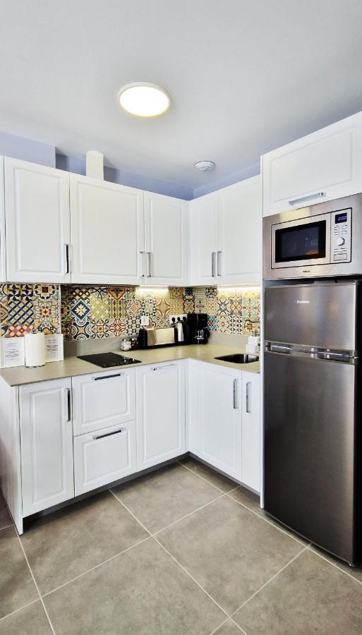 Malaga Lodge Apartments ภายนอก รูปภาพ