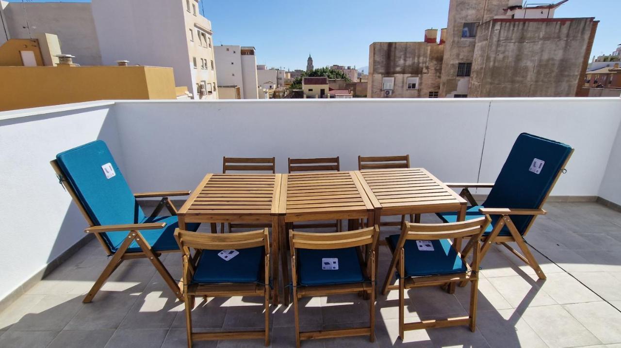 Malaga Lodge Apartments ภายนอก รูปภาพ