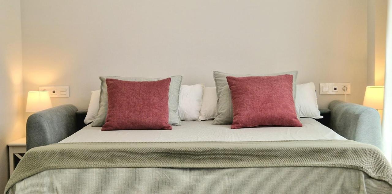 Malaga Lodge Apartments ภายนอก รูปภาพ
